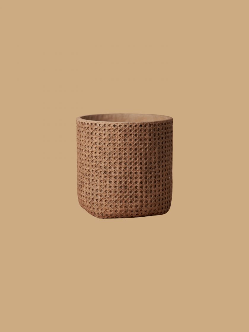Minimal brown basket